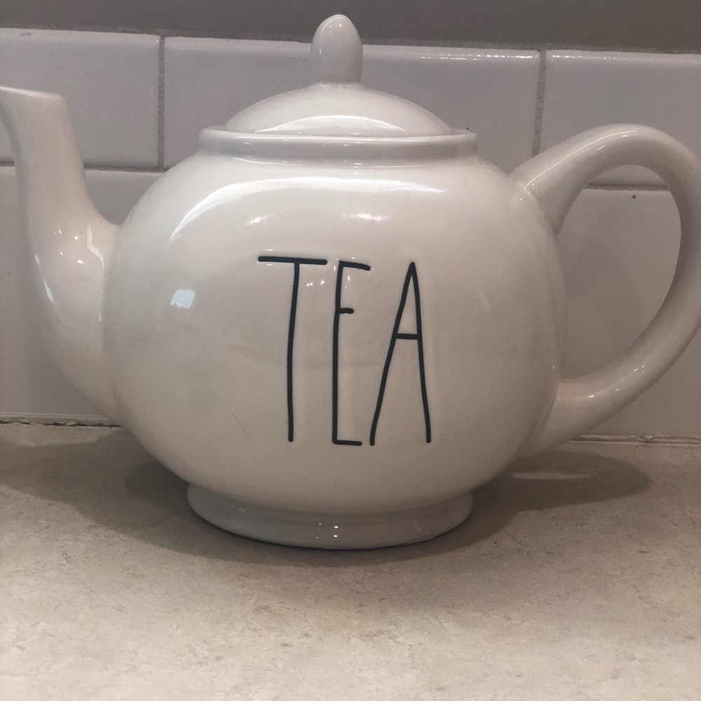 NWT Rae Dunn Teapot